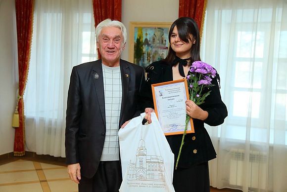 В Пензе открыли выставку Марии Пелиховой «От Териберки до Байкала»