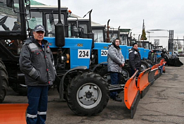 Олег Денисов оценил готовность техники «Пензавтодора» к зиме