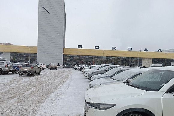 Водителям разъяснили новые правила парковки у вокзала Пенза I