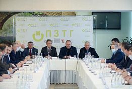 Мельниченко поручил разработать программу поддержки региональных индустриальных производств Мельниченко поручил разработать программу поддержки региональных индустриальных производств