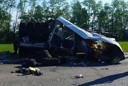 Водителя, разбившегося под Пензой микроавтобуса, 120 раз штрафовали за превышение скорости Водителя, разбившегося под Пензой микроавтобуса, 120 раз штрафовали за превышение скорости