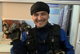 В Пензе спасателям пришлось ловить летучую мышь в квартире