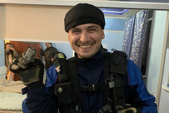 В Пензе спасателям пришлось ловить летучую мышь в квартире