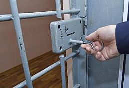 Изнасиловавший дочь на глазах матери пензенец отправится в колонию