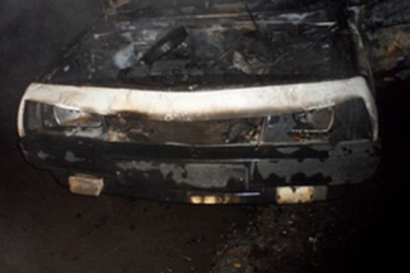 В Лопатино «девятка» сгорела в гараже
