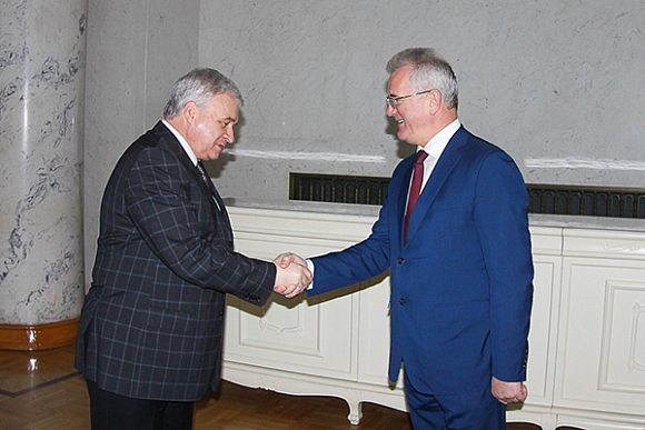 Губернатор встретился с Чрезвычайным и Полномочным Послом РФ в КНР