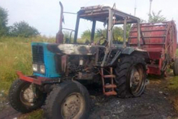 Под Нижним Ломовом сгорел трактор «Беларус»
