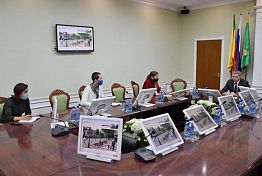 Проезды к домам по Московской с Кирова и Володарского закроют шлагбаумами Проезды к домам по Московской с Кирова и Володарского закроют шлагбаумами