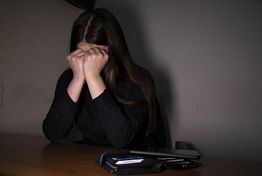 В Никольске 18-летняя девушка обокрала 21-летнего друга В Никольске 18-летняя девушка обокрала 21-летнего друга