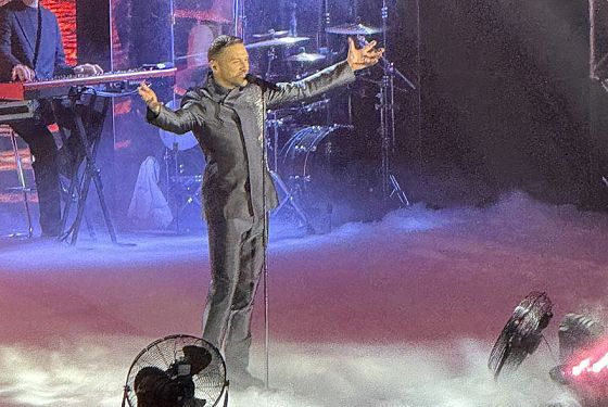 Пензенцы делятся видео с концерта Сергея Лазарева