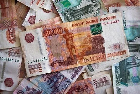 Соцвыплаты россиян намерены защитить от списания по долгам за кредиты