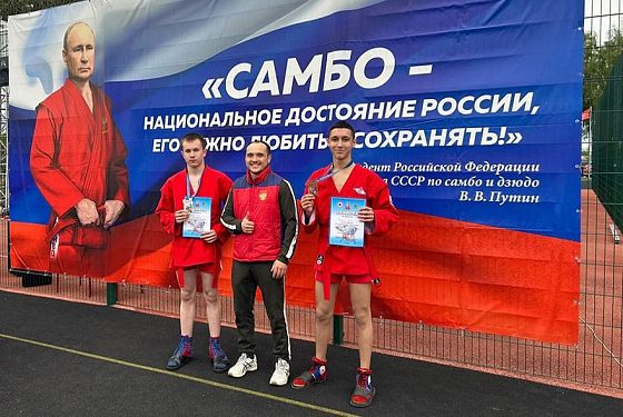 Самбисты Пензенской области завоевали медали в Орле Самбисты Пензенской области завоевали медали в Орле