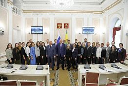 Мельниченко рассказал о возможном введении льгот на оплату проезда для студентов и школьников Мельниченко рассказал о возможном введении льгот на оплату проезда для студентов и школьников