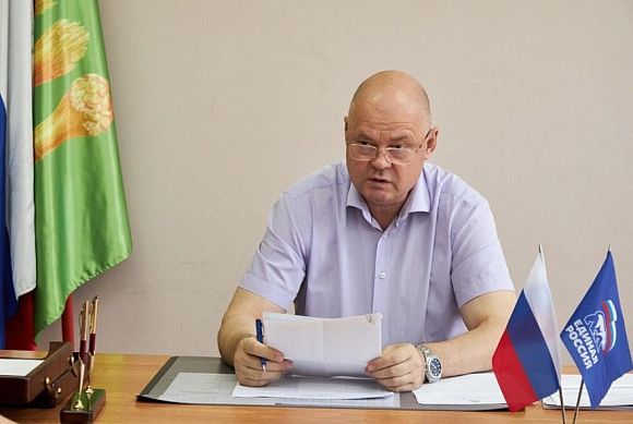 Вадима Супикова поблагодарили за помощь в благоустройстве детских площадок