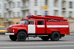 В Пензе спасатели не могли проехать на место пожара В Пензе спасатели не могли проехать на место пожара