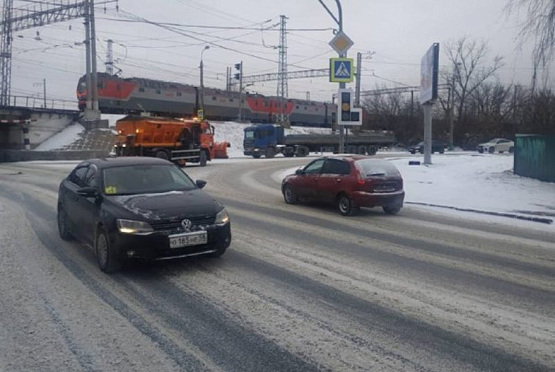 В Пензе заработал светофор на перекрестке улицы Транспортной и переулка Горбатова