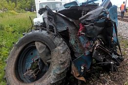 Прокуратура сообщила подробности столкновения трактора с поездом Прокуратура сообщила подробности столкновения трактора с поездом