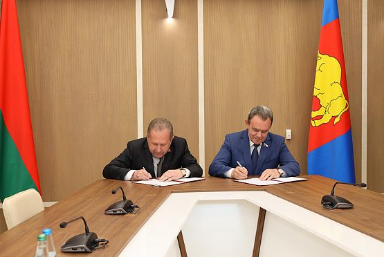 Лидин и Наркевич подписали в Бресте протокол о развитии межпарламентского взаимодействия
