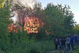 В Кузнецке опять сильный пожар