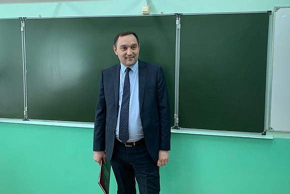 Биография Алексея Комарова