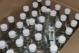 В Мокшанском районе кафе и магазин продавали алкоголь без лицензии В Мокшанском районе кафе и магазин продавали алкоголь без лицензии