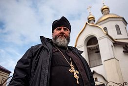 Мечтал стать зоотехником: пензенский священник рассказал, зачем держит лошадей Мечтал стать зоотехником: пензенский священник рассказал, зачем держит лошадей