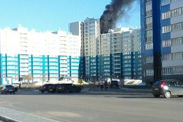 В городе Спутнике загорелась новая многоэтажка