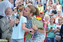 Марина Девятова выложила свое выступление в «Тарханах»