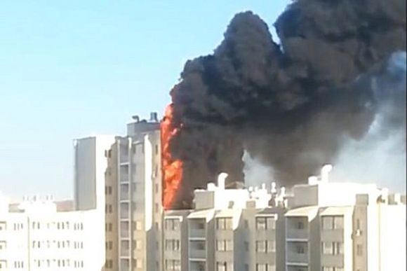 Стала известна причина пожара в многоэтажке города Спутника