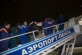 Опубликованы фото эвакуации 15-летней кузнечанки в Москву