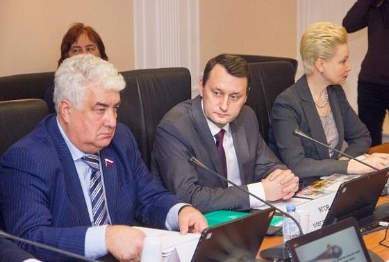 В Совете Федерации рассмотрены вопросы реконструкции планетария и театра кукол 