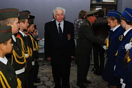 В Пензе ветеран ВОВ Борис Эйдлин отметил 90-летний юбилей В Пензе ветеран ВОВ Борис Эйдлин отметил 90-летний юбилей