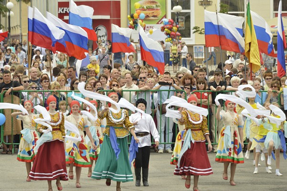 Пензенцы празднуют День России и День города
