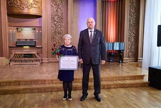 Вадим Супиков вручил машиностроителям награды Законодательного Собрания