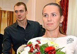 Сын Фесиковых нарядился в снегиря на первый утренник