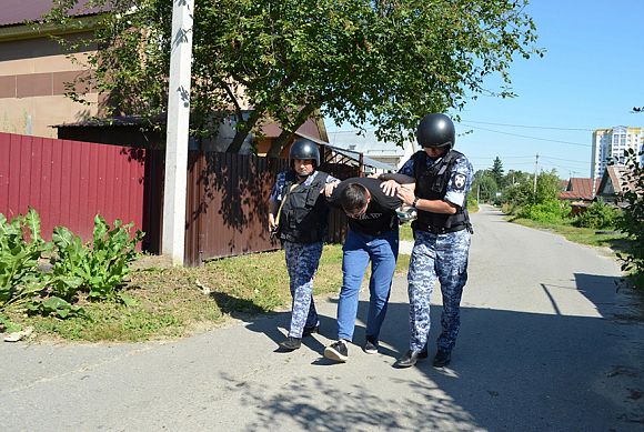 В Пензе мужчина избил свою девушку из-за ее бывшего мужа