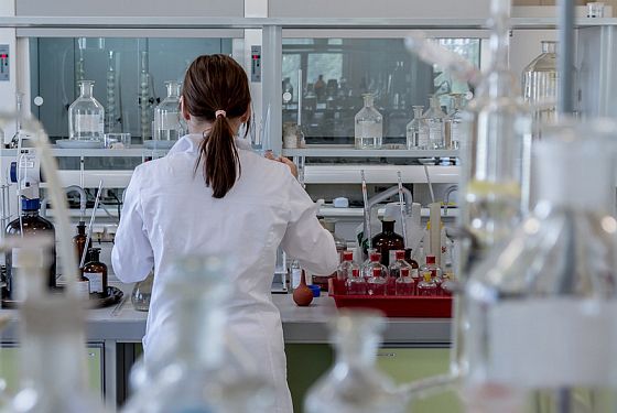 Пензастат назвал среднюю зарплату в сфере науки