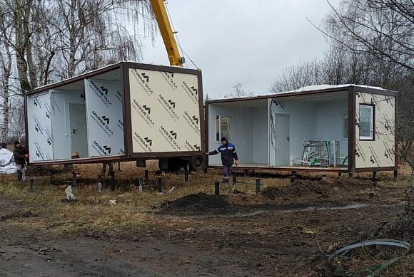 В Башмаковском районе устанавливают модульный ФАП