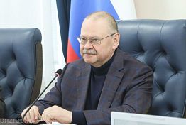 Губернатор Олег Мельниченко поздравил пензенцев с Днем местного самоуправления