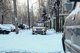 В Кузнецке пьяного ездока выдали финты на дороге 