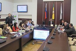В Пензе прошел совместный брифинг Сбербанка и УМВД Пензенской области по противодействию мошенничеству В Пензе прошел совместный брифинг Сбербанка и УМВД Пензенской области по противодействию мошенничеству