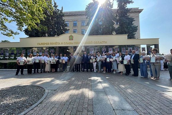 В Пензе обновили Галерею почета и славы