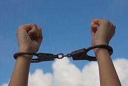 В Пензе задержали находящуюся в федеральном розыске наркоторговку В Пензе задержали находящуюся в федеральном розыске наркоторговку