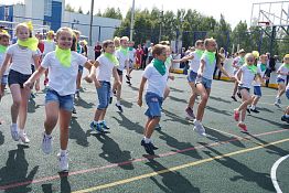 В Лунино открыли новую многофункциональную спортплощадку В Лунино открыли новую многофункциональную спортплощадку