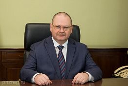 Олег Мельниченко поздравил с Днём защитника Отечества Олег Мельниченко поздравил с Днём защитника Отечества