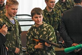 Пензенскому отделению ДОСААФ на юбилей подарили 2 млн рублей Пензенскому отделению ДОСААФ на юбилей подарили 2 млн рублей