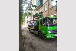 Приставы арестовали автомобиль задолжавшей по налогам пензячки Приставы арестовали автомобиль задолжавшей по налогам пензячки