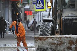 За ночь на дороги Пензы высыпали 600 тонн пескосоляной смеси За ночь на дороги Пензы высыпали 600 тонн пескосоляной смеси
