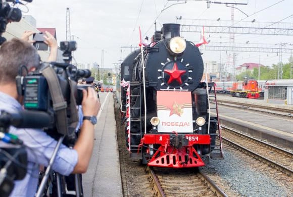 Пензенцев угостили яичницей, приготовленной на лопате в топке паровоза 