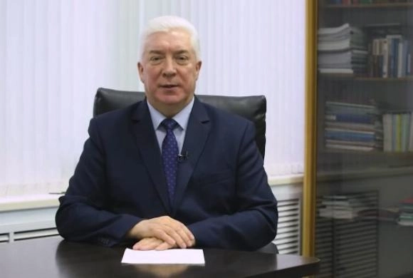 Фамилия ректора